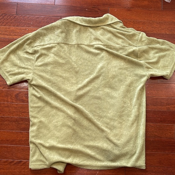 Green terry cloth button up t shirt- women’s medium - Picture 3 of 3
